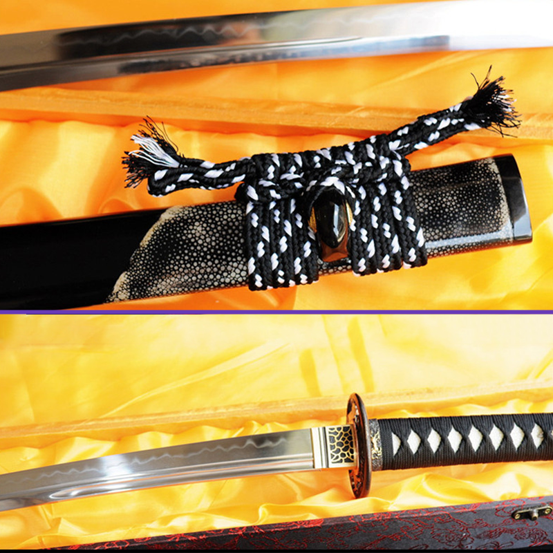 Blade Closeup View Alternate - 1095 High-Carbon Clay Steel Blade w/ Tempered Hamon & Double Bohi Steel - Black Rayskin Saya - Swords For Sale