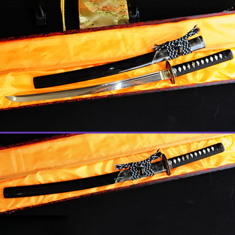 Full View Alternate -1095 High-Carbon Clay Steel Blade w/ Tempered Hamon & Double Bohi Steel - Black Rayskin Saya - Swords For Sale